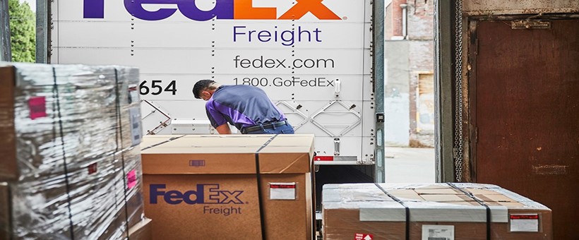 FEDEX FREIGHT BOX